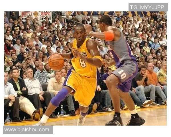 2018年科比对阵太阳队精彩回顾与比赛亮点分析 2018年科比对阵太阳队精彩回顾与比赛亮点分析