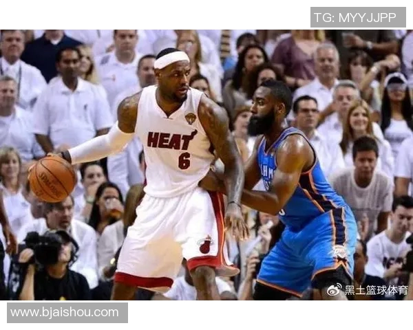 2012年雷霆与小牛季后赛经典对决回顾及精彩瞬间分析