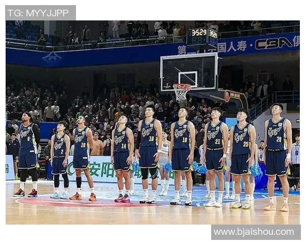 广东队与北控队最新比赛精彩回顾及赛后分析全景呈现