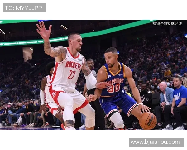 库里科联与西班牙联合的激烈对决展现足球魅力与团队精神