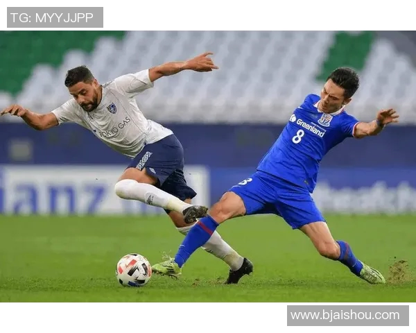 戈亚斯与克鲁塞罗激战正酣谁能在这场对决中笑到最后