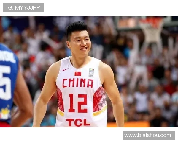 李根：从篮球场上的闪耀明星到社会责任的积极践行者