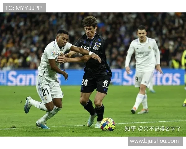 巴伦西亚与皇马激战成和比分揭晓精彩瞬间回顾